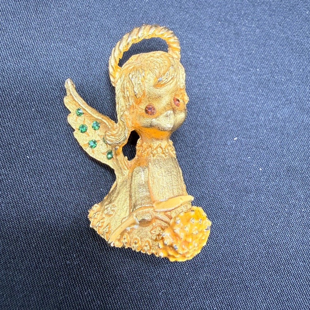Vintage Gerrys Gold Tone Angel Brooch Green Rhinestone Wing Flower Pin Signed